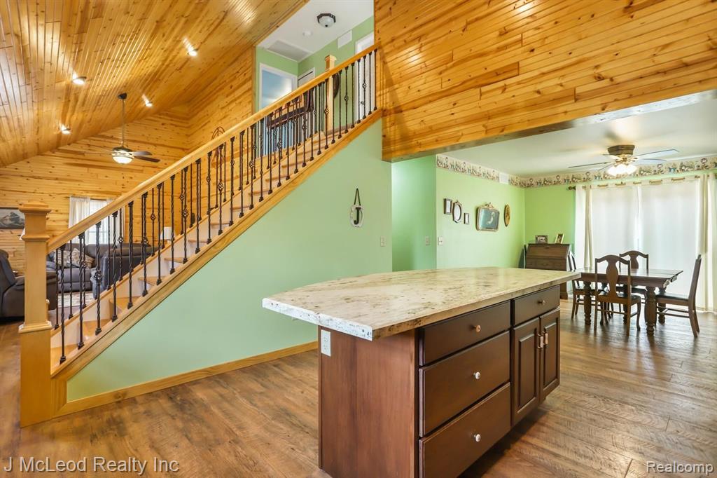 8260 Ellis Road Millington, MI 48746 - Photo 20 of 49