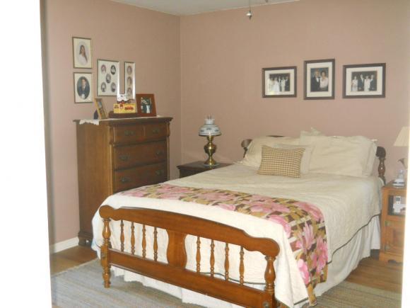 11272 Bushy Road Laurel, IN 47024 - Photo 11 of 27 Gallery Image 11