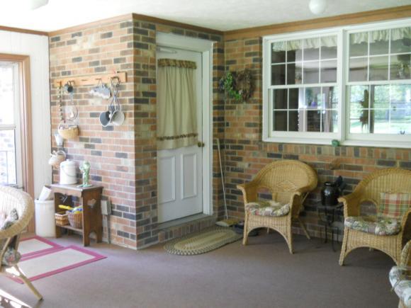 11272 Bushy Road Laurel, IN 47024 - Photo 17 of 27 Gallery Image 17