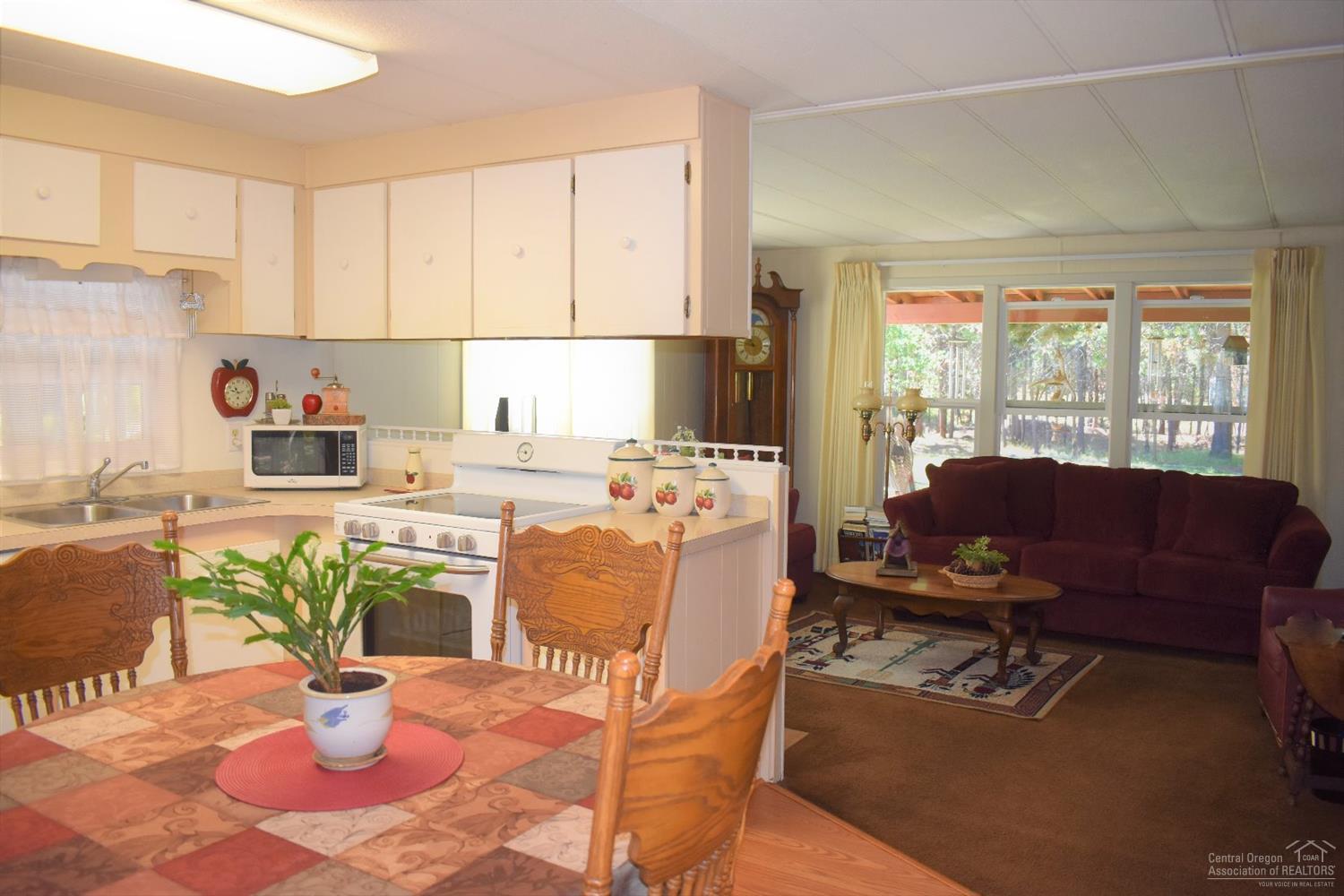 17275 Covina Road Bend, OR 97707 - Photo 6 of 21 Additional Photo