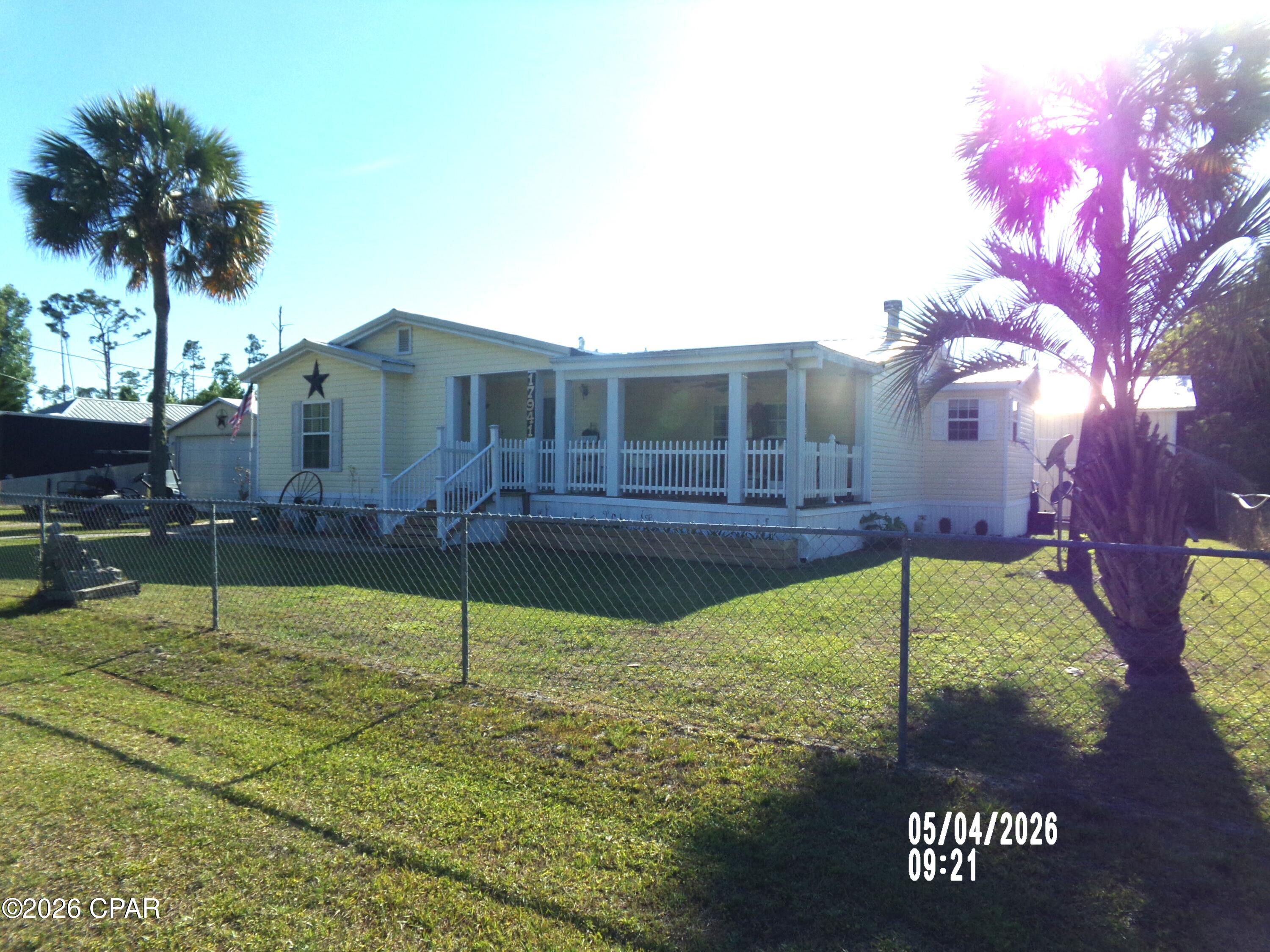 17941 Park Place Road Fountain, FL 32438 - Photo 3 of 30