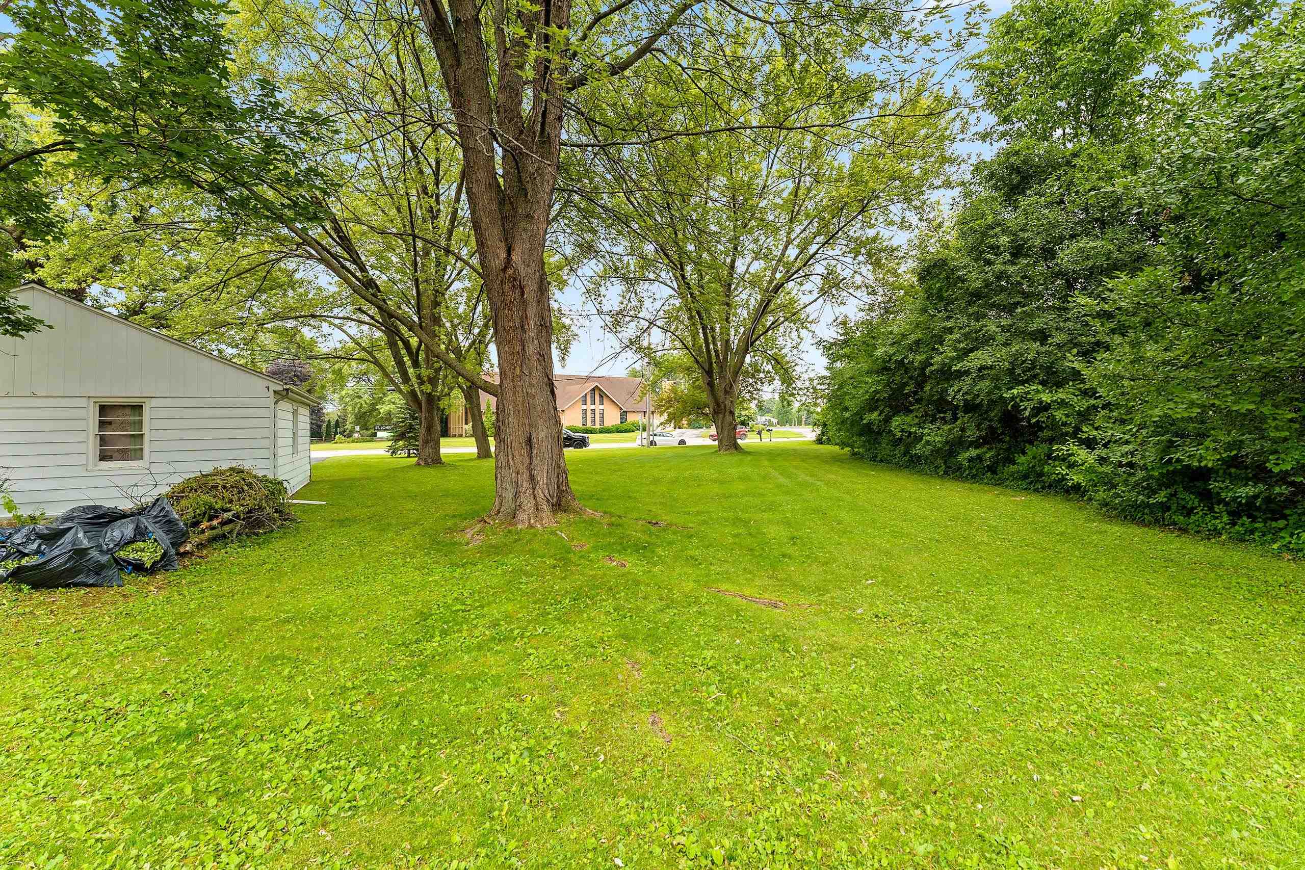 1636 Lost Dauphin Road De Pere, WI 54115 - Photo 41 of 49