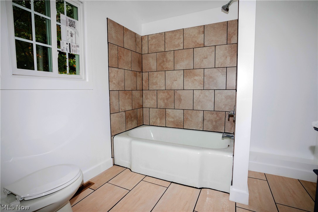 3675 Kirk Road Youngstown, OH 44511 - Photo 14 of 31 Gallery Image 14