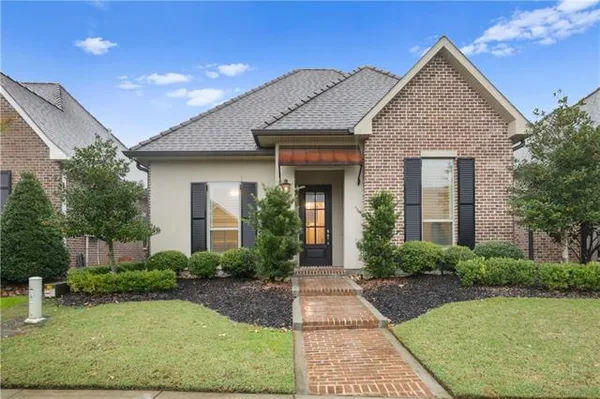 $469,000 | 611 Rue Saint Julien, Covington, LA 70433