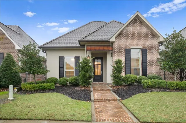 $488,000 | 611 Rue Saint Julien, Covington, LA 70433