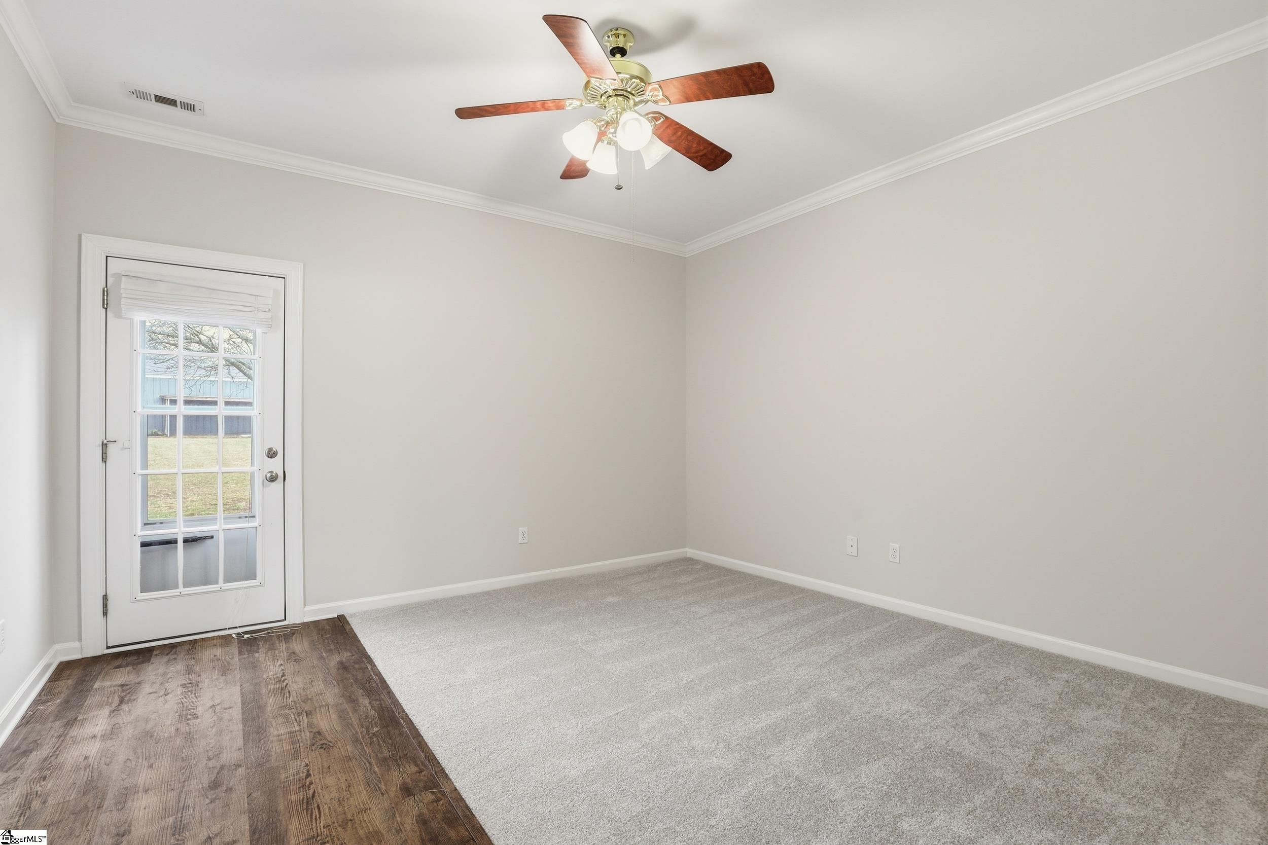 504 Log Shoals Road Greenville, SC 29607 - Photo 11 of 35