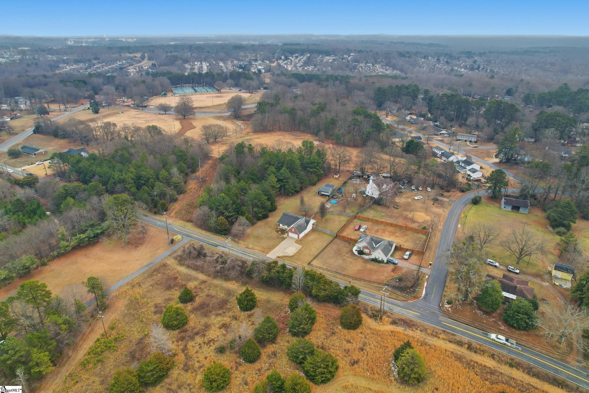 504 Log Shoals Road Greenville, SC 29607 - Photo 33 of 35