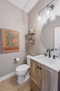 $699,900 | 2109 Valley Creek Lane, Shakopee, MN 55379