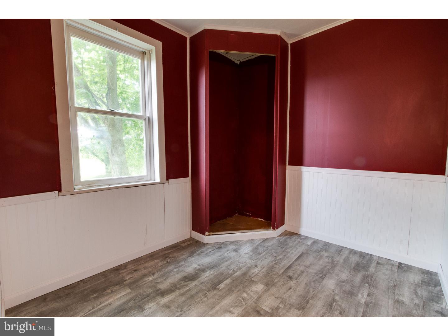 997 Mountain Road Pine Grove, PA 17963 - Photo 19 of 25 Gallery Image 19