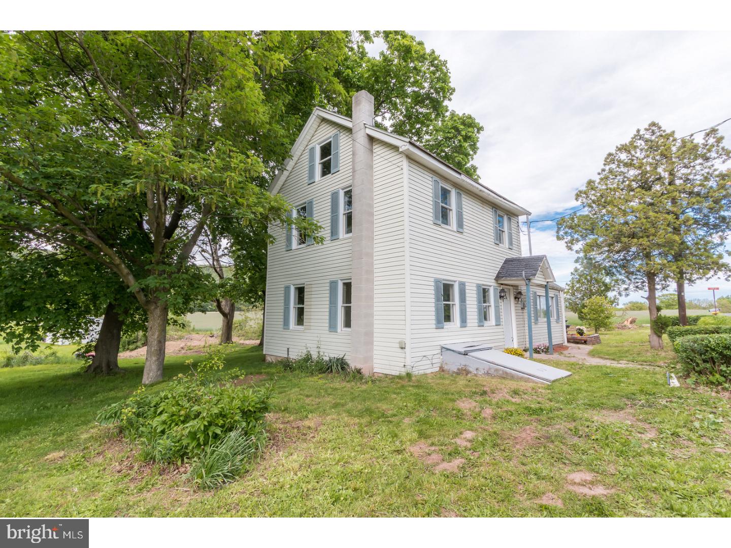 997 Mountain Road Pine Grove, PA 17963 - Photo 9 of 25 Gallery Image 9