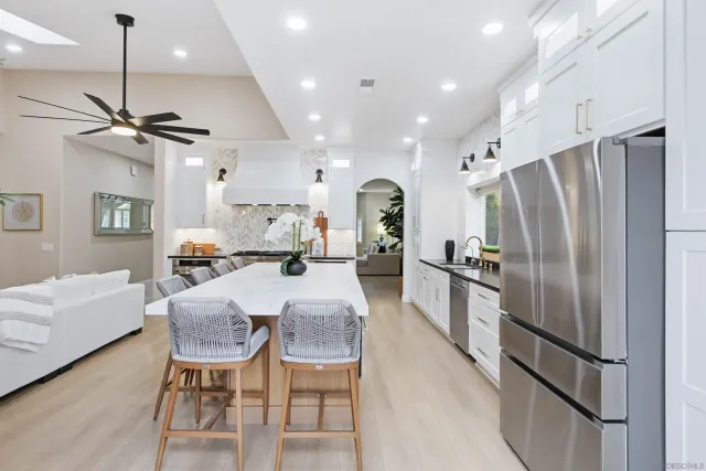 $1,249,999 | 1748 Dancer Place, Escondido, CA 92026