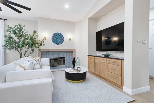 $1,249,999 | 1748 Dancer Place, Escondido, CA 92026