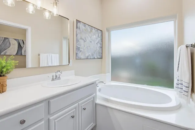 $1,249,999 | 1748 Dancer Place, Escondido, CA 92026