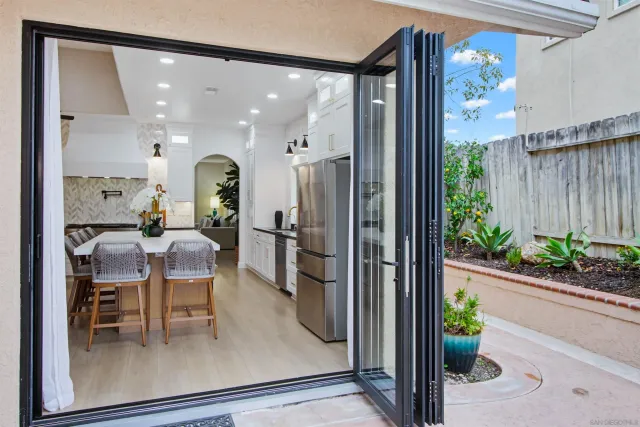 $1,249,999 | 1748 Dancer Place, Escondido, CA 92026