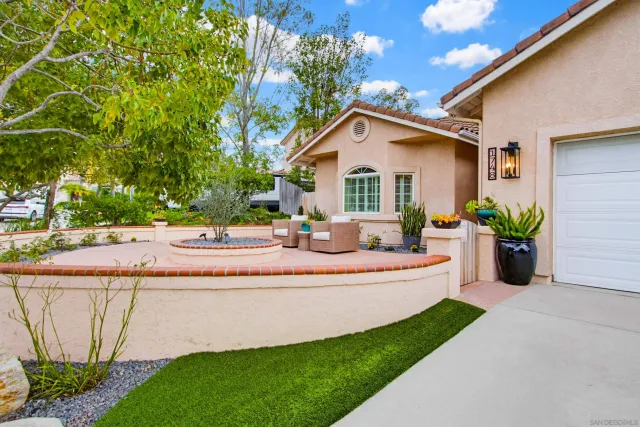 $1,249,999 | 1748 Dancer Place, Escondido, CA 92026