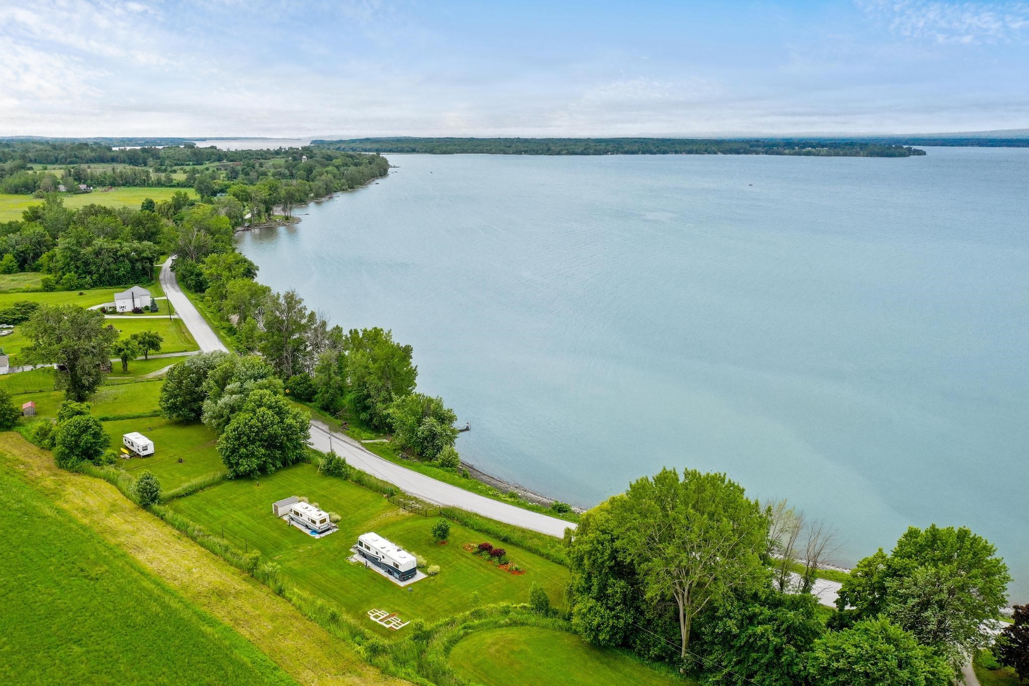 2657 West Shore Road Alburgh, VT 05440 - Photo 4 of 20