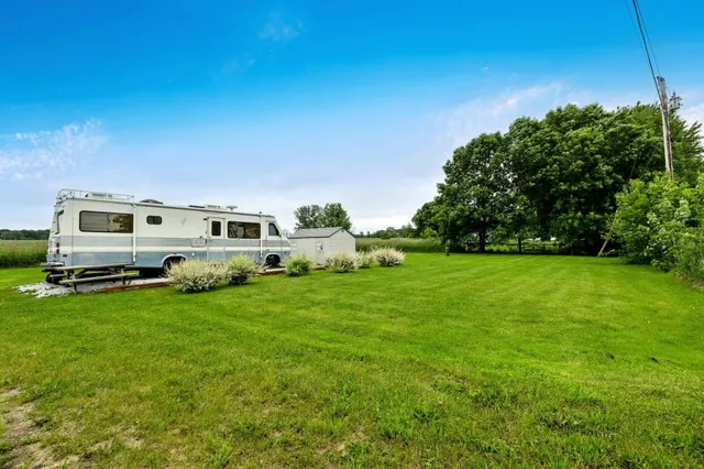 $249,900 | 2657 West Shore Road, Alburgh, VT 05440