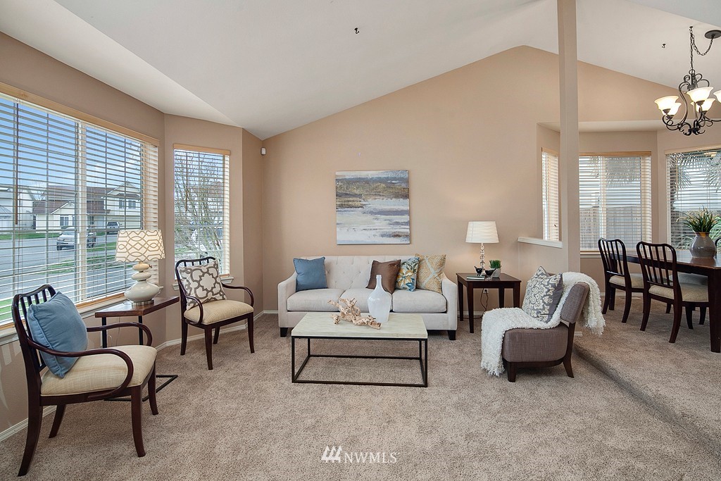 18930 114th Court Southeast Renton, WA 98055 - Photo 2 of 18