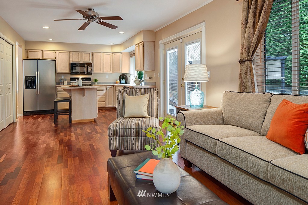 18930 114th Court Southeast Renton, WA 98055 - Photo 9 of 18