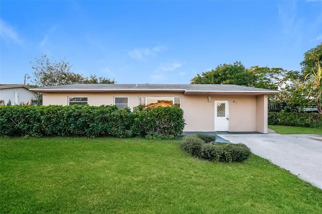 $405,000 | 1411 Southwest 5th Terrace, Deerfield Beach, FL 33441