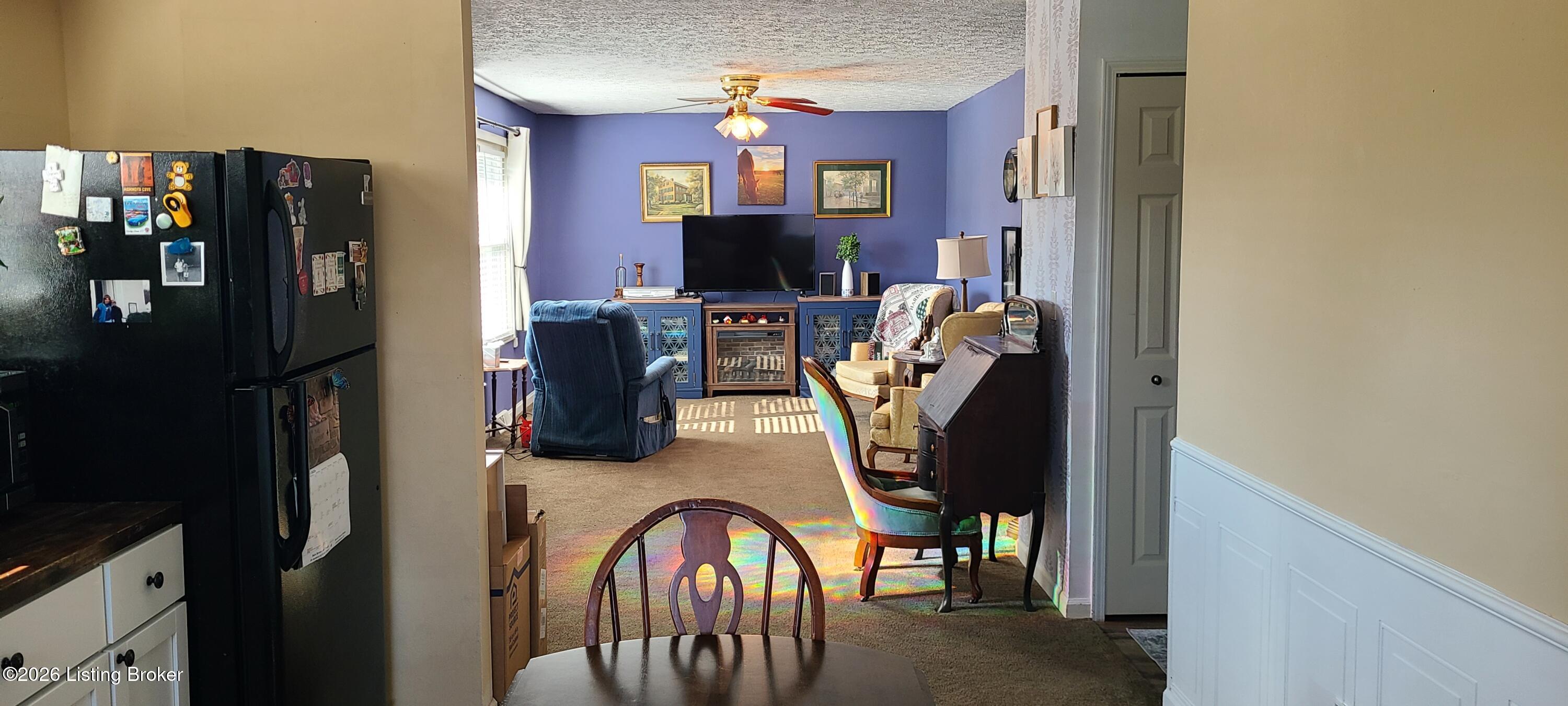 308 Crossgate Road Elizabethtown, KY 42701 - Photo 6 of 29 20260306_101814