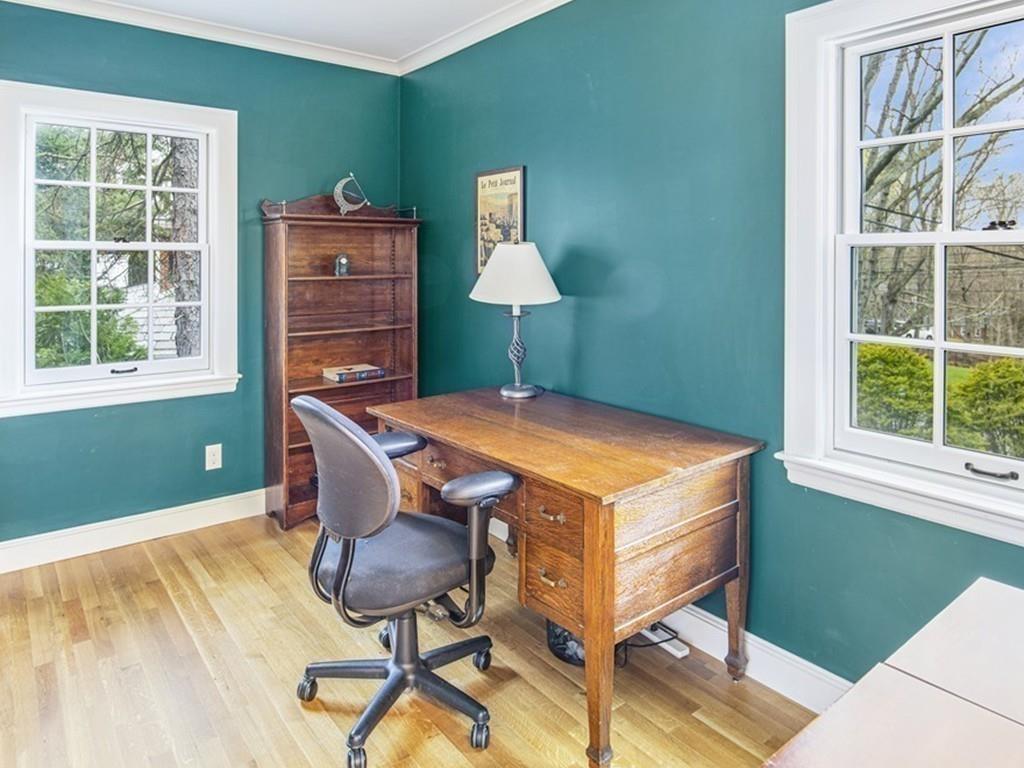 7 Fairway Road Brookline, MA 02467 - Photo 17 of 34