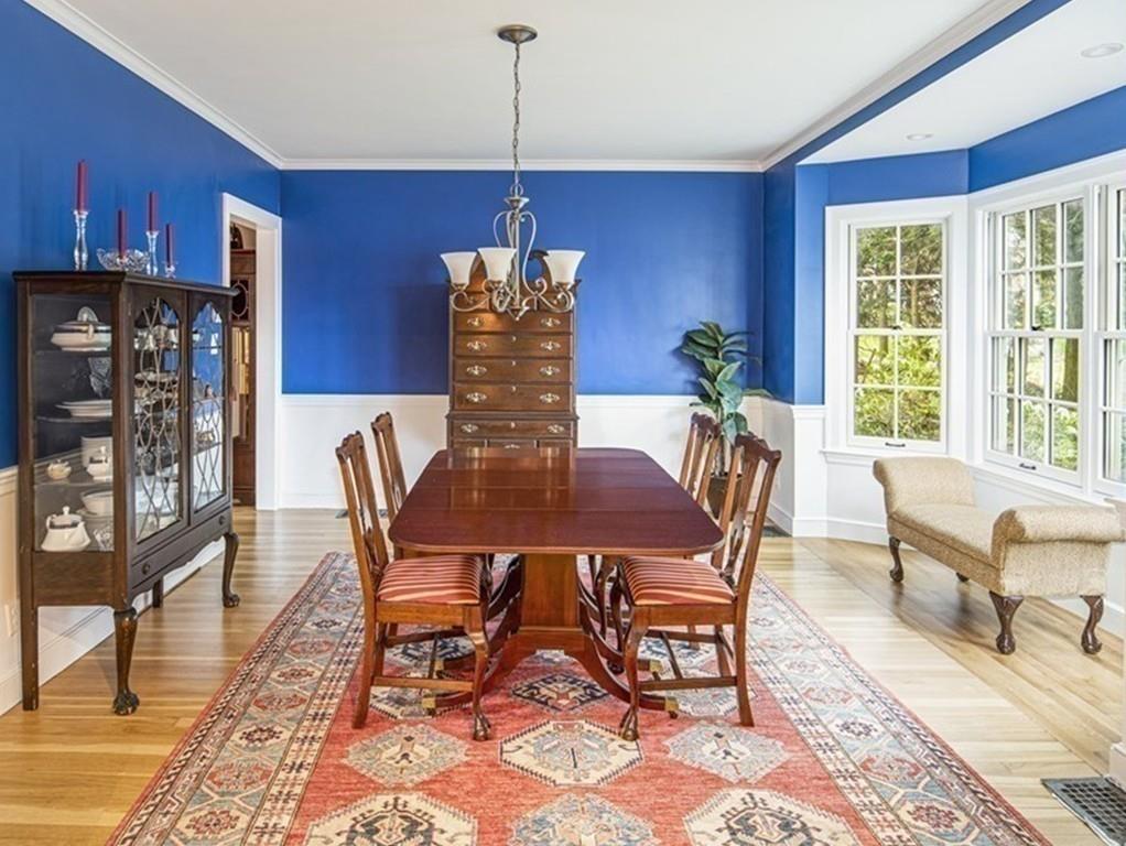 7 Fairway Road Brookline, MA 02467 - Photo 7 of 34