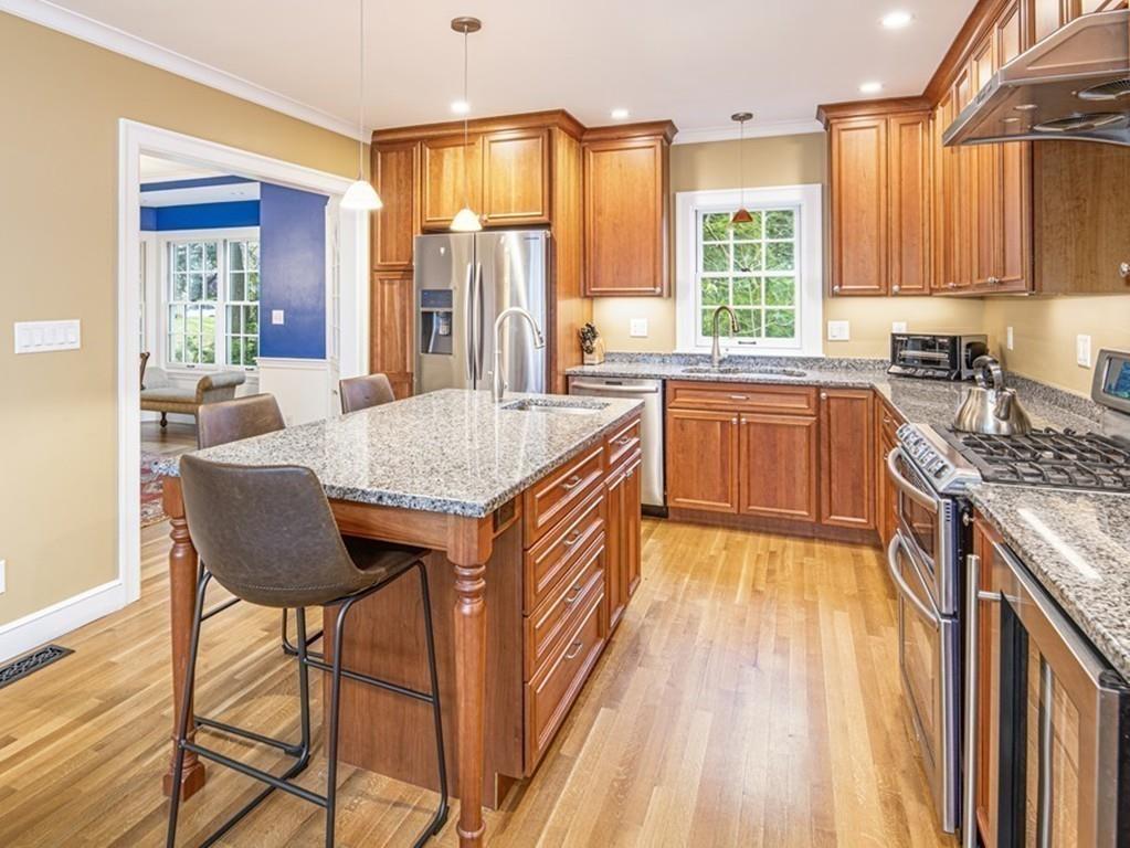 7 Fairway Road Brookline, MA 02467 - Photo 9 of 34