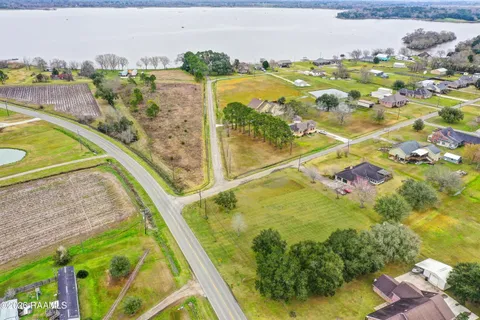 $22,500 | 7705 Lakewood Drive, Erath, LA 70533