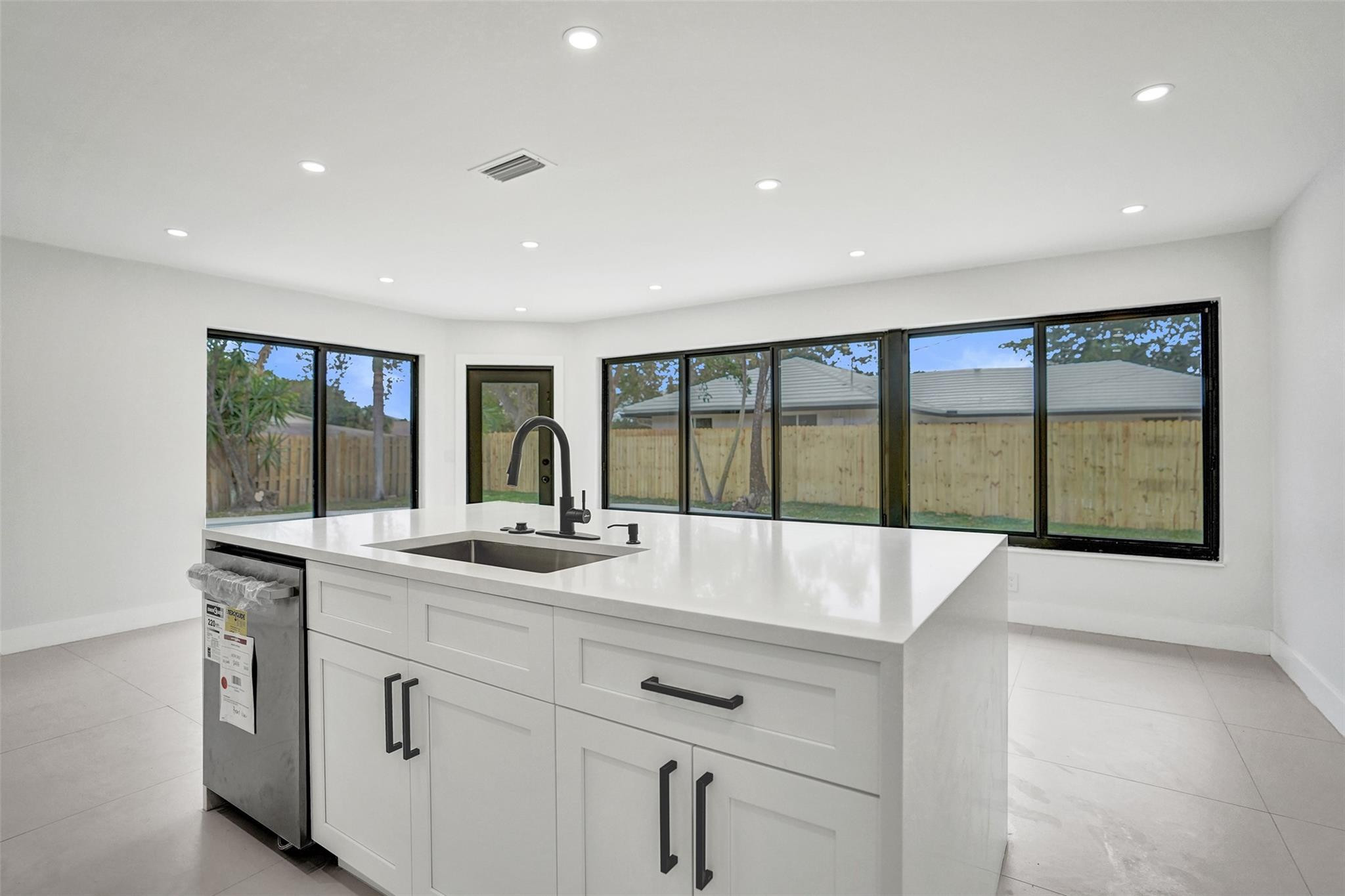 518 Linnet Circle Delray Beach, FL 33444 - Photo 34 of 72 Photo 34