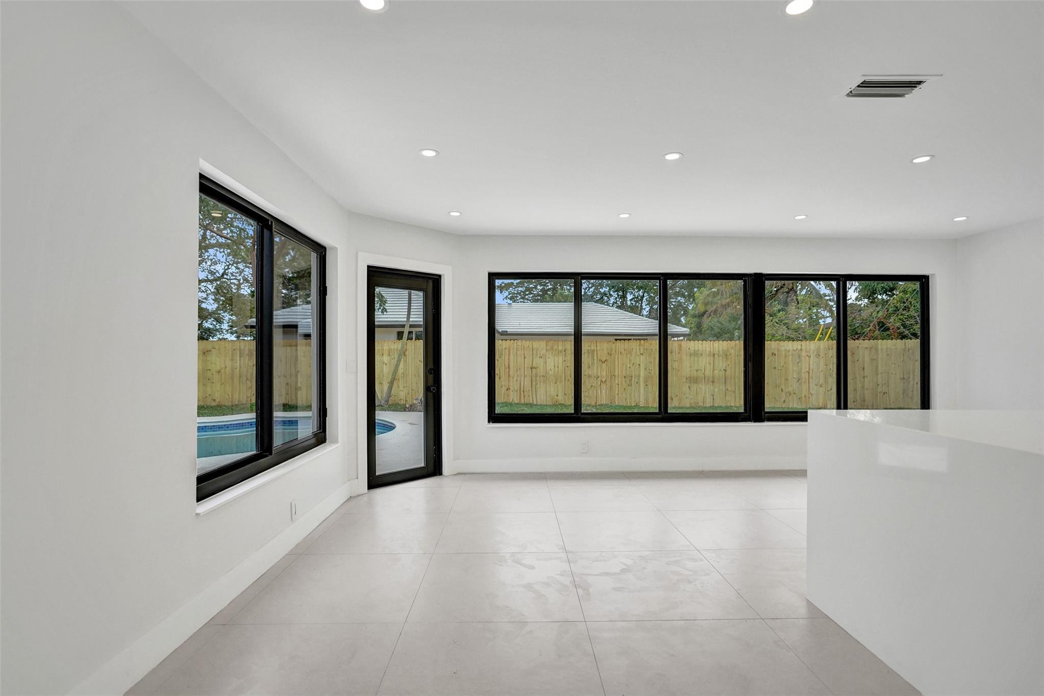 518 Linnet Circle Delray Beach, FL 33444 - Photo 36 of 72 Photo 36