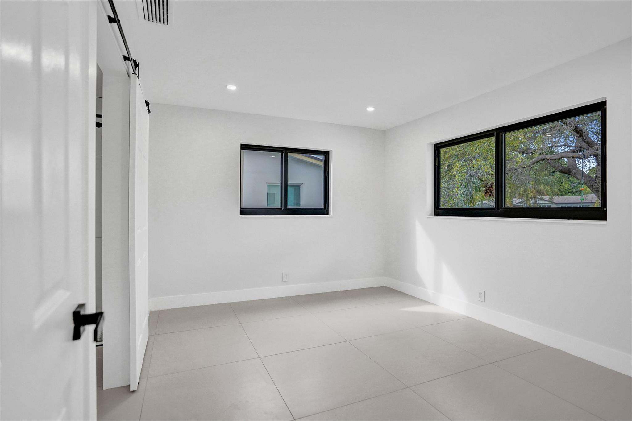 518 Linnet Circle Delray Beach, FL 33444 - Photo 7 of 72 Photo 7