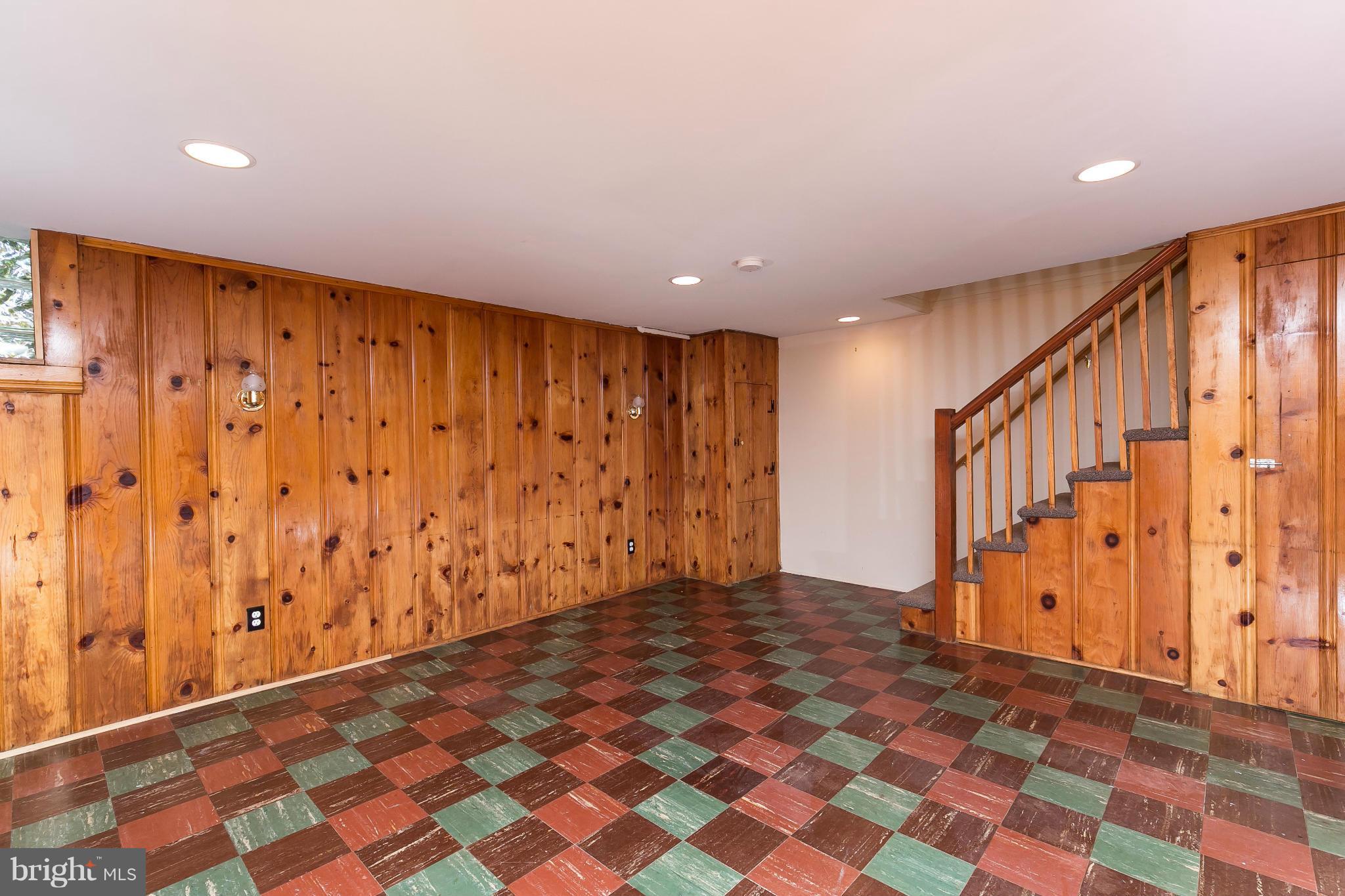 214 Stanmore Road Baltimore, MD 21212 - Photo 16 of 21