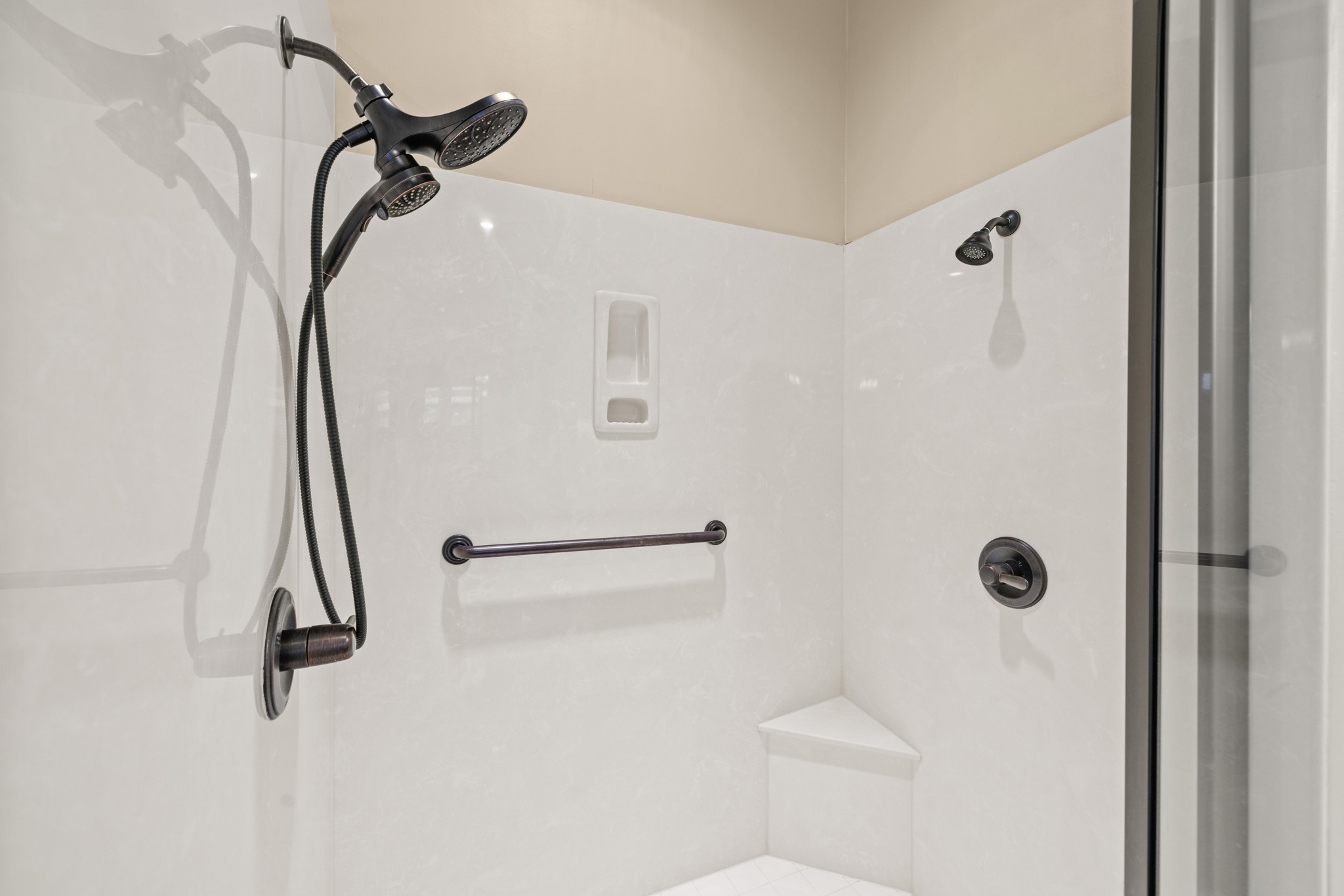 204 Skyline Road Georgetown, TX 78628 - Photo 23 of 40 Full bathroom with a stall shower
