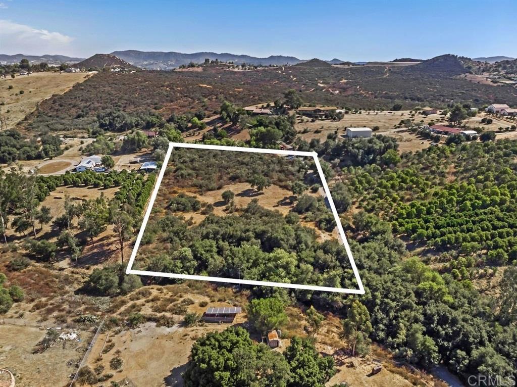 15241 Cool Valley Road Valley Center, CA 92082 - Photo 7 of 13