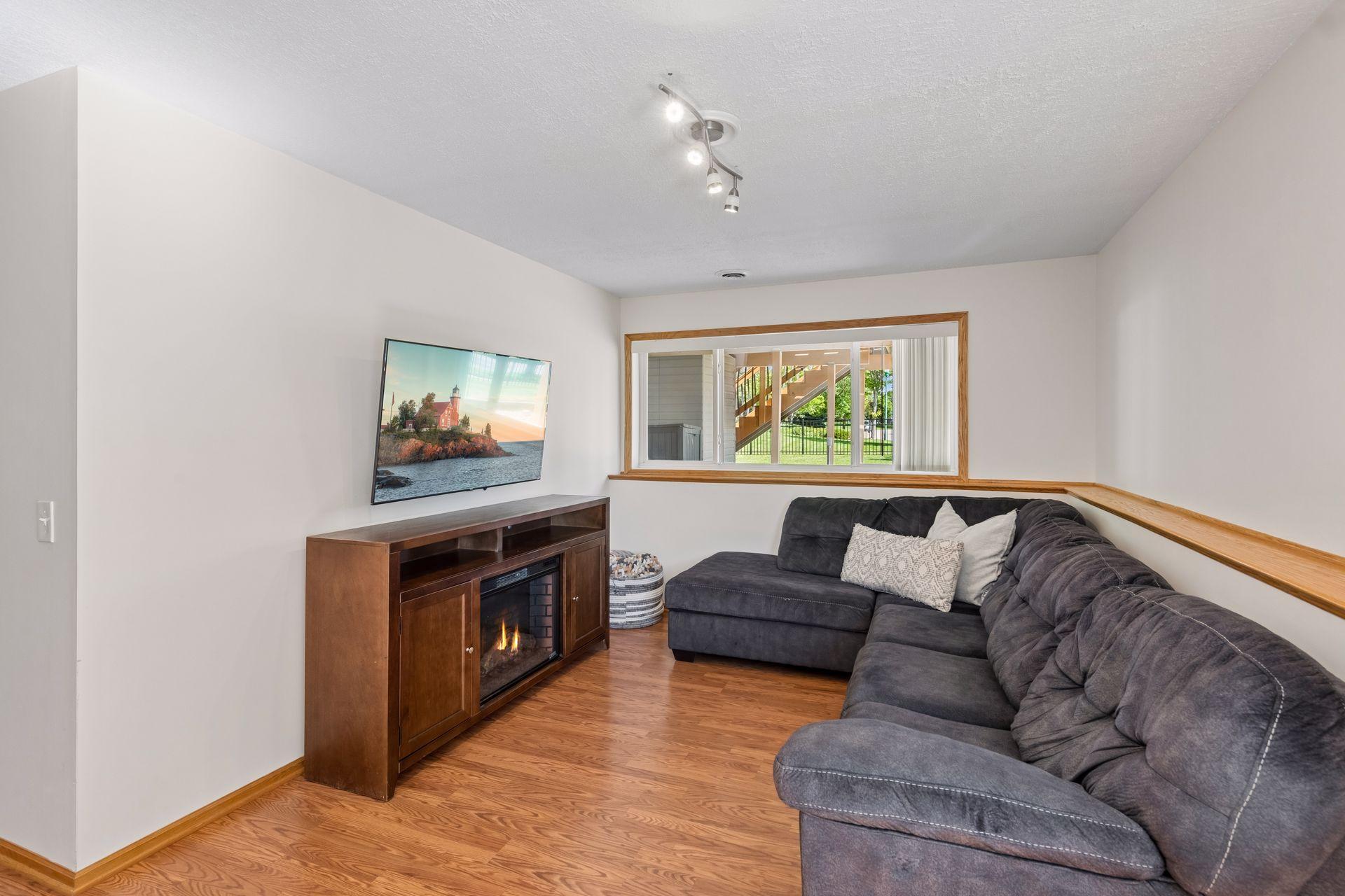 2229 Grimm Road Chaska, MN 55318 - Photo 26 of 39