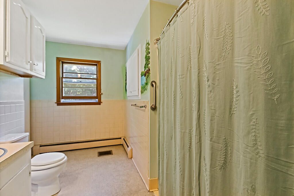 155 Belgrade Road Oakland, ME 04963 - Photo 16 of 50 16