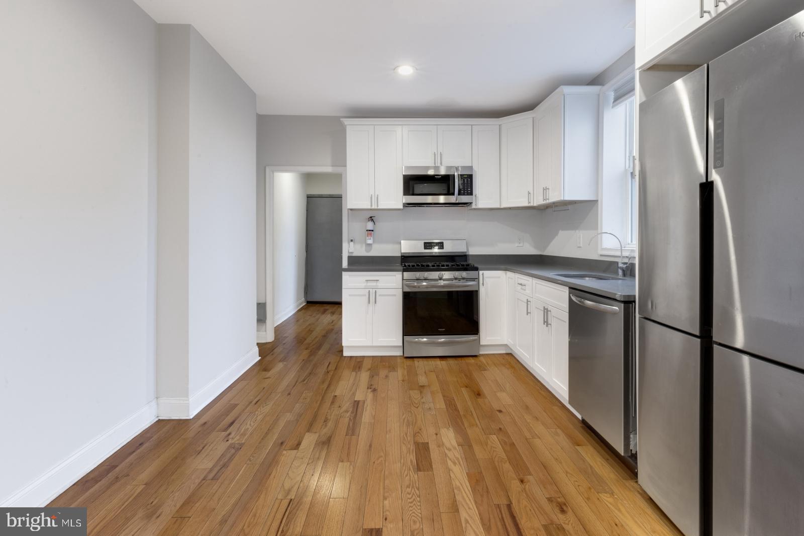 1302 North 19th Street, Unit 2 Philadelphia, PA 19121 - Photo 4 of 35