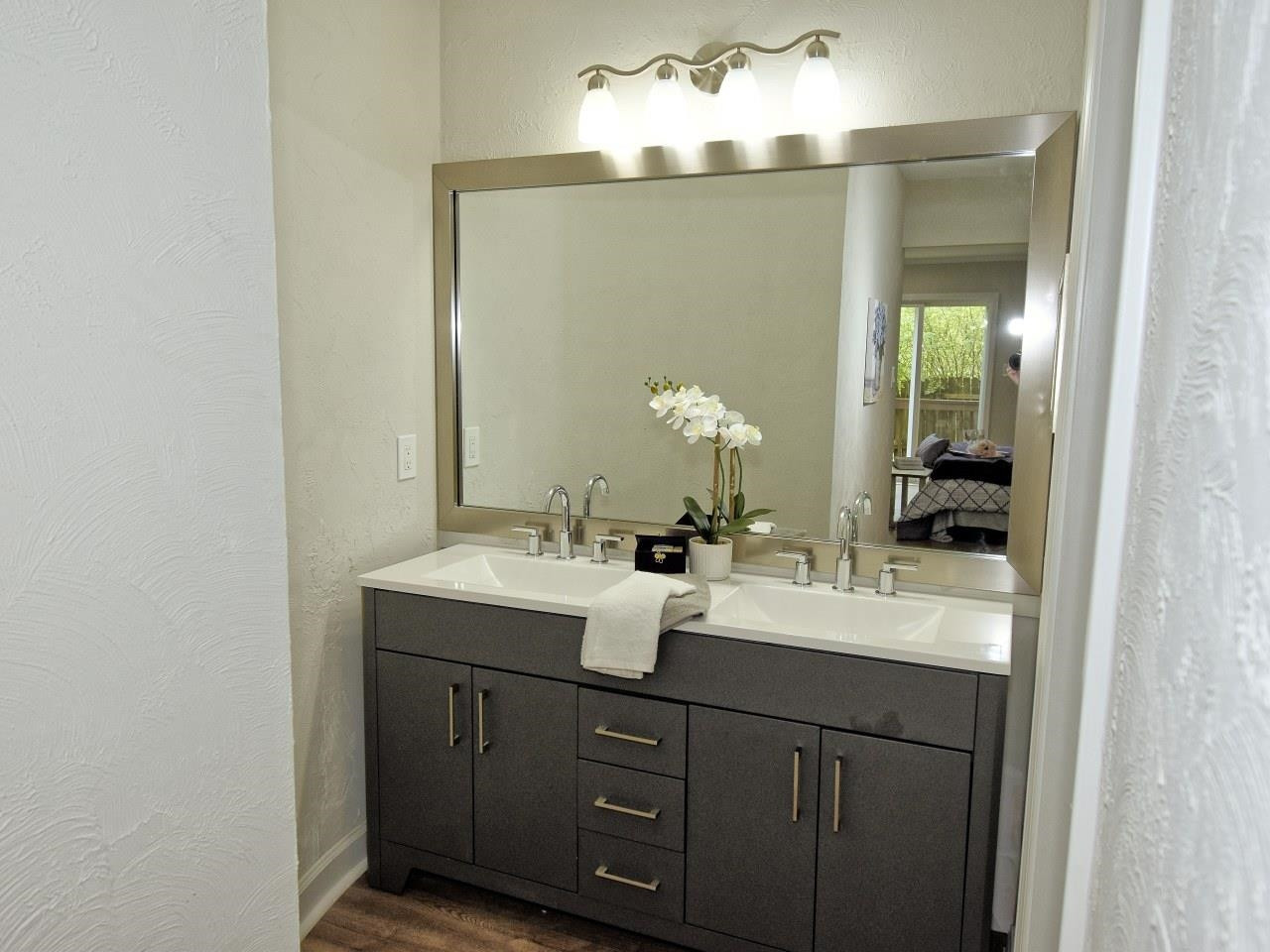 7040 Sandy Forks Road, Unit 101 Raleigh, NC 27609 - Photo 23 of 27 Photo 23