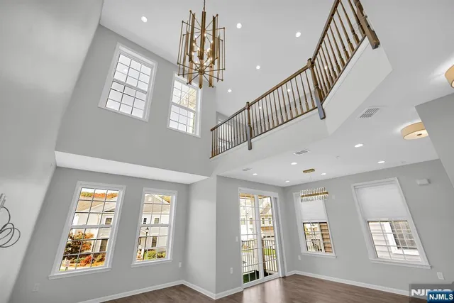 $799,999 | 41 Sequoia Drive, Cedar Grove, NJ 07009