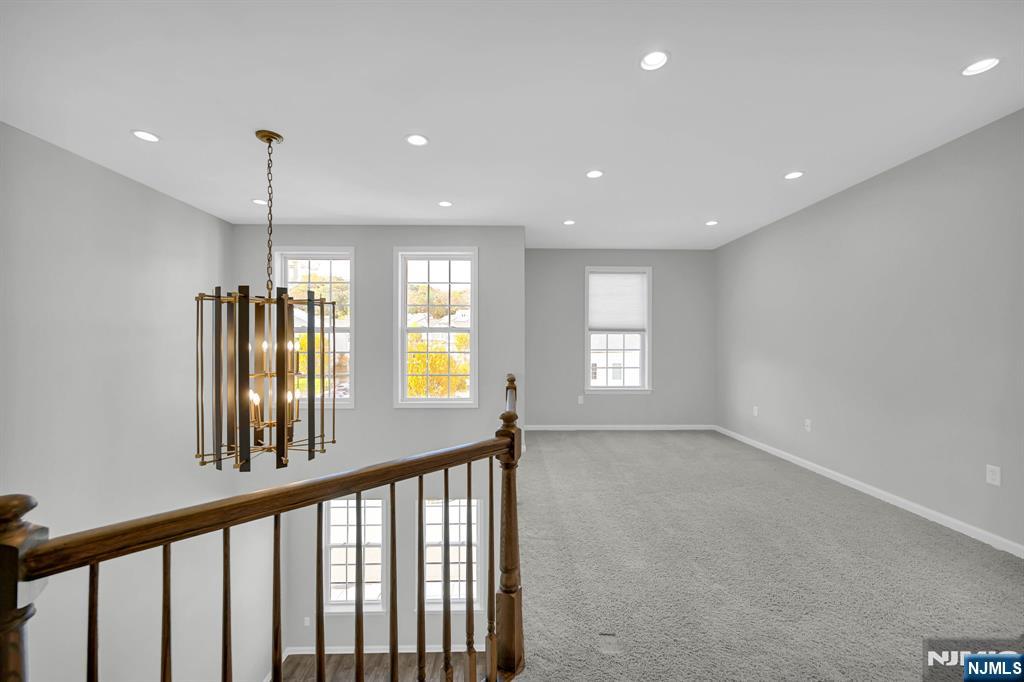 41 Sequoia Drive Cedar Grove, NJ 07009 - Photo 21 of 49