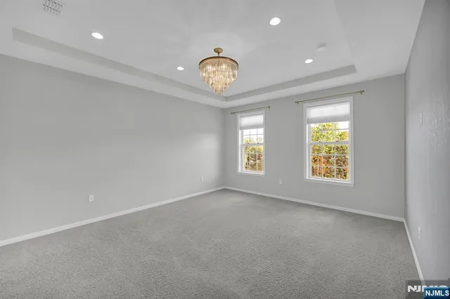 $799,999 | 41 Sequoia Drive, Cedar Grove, NJ 07009