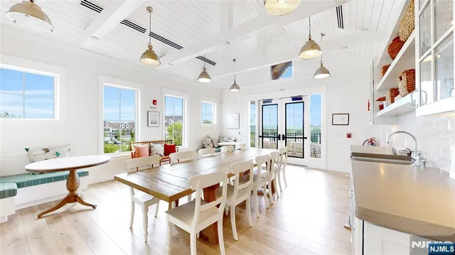 $799,999 | 41 Sequoia Drive, Cedar Grove, NJ 07009