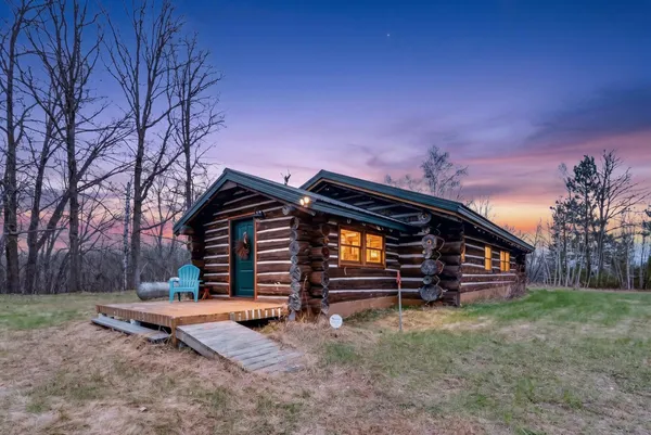 $309,900 | 10972 River Road, Jacobson, MN 55752