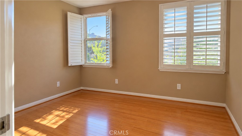 20827 Vercelli Way Porter Ranch, CA 91326 - Photo 15 of 20 Gallery Image 15
