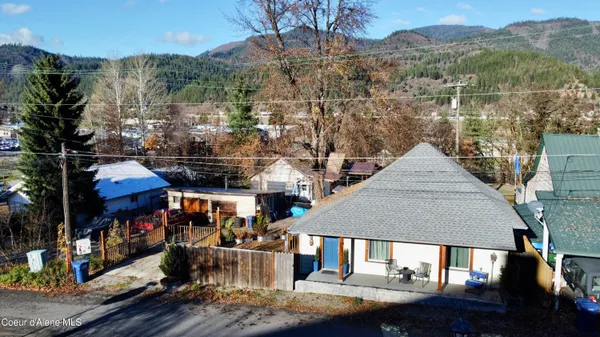 $250,000 | 124 West Idaho Avenue, Kellogg, ID 83837