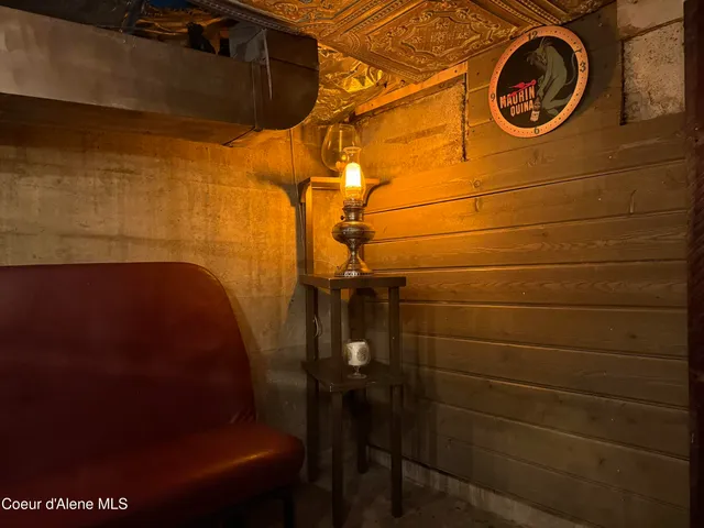 $250,000 | 124 West Idaho Avenue, Kellogg, ID 83837