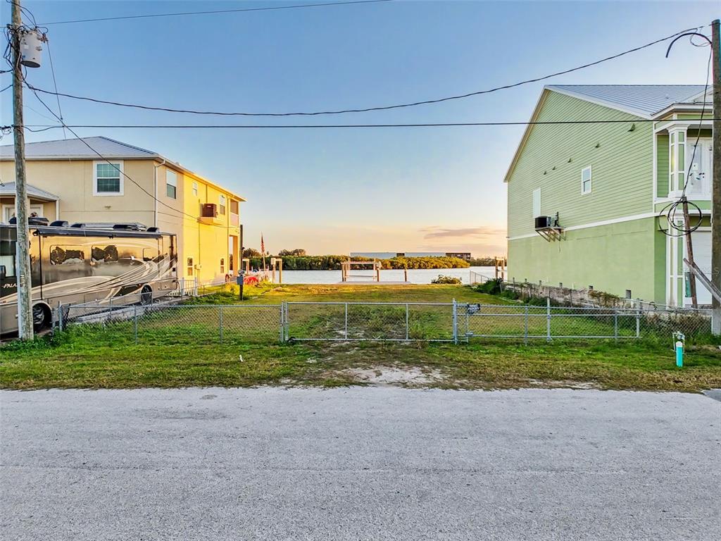 6522 Seaview Boulevard Hudson, FL 34667 - Photo 27 of 43