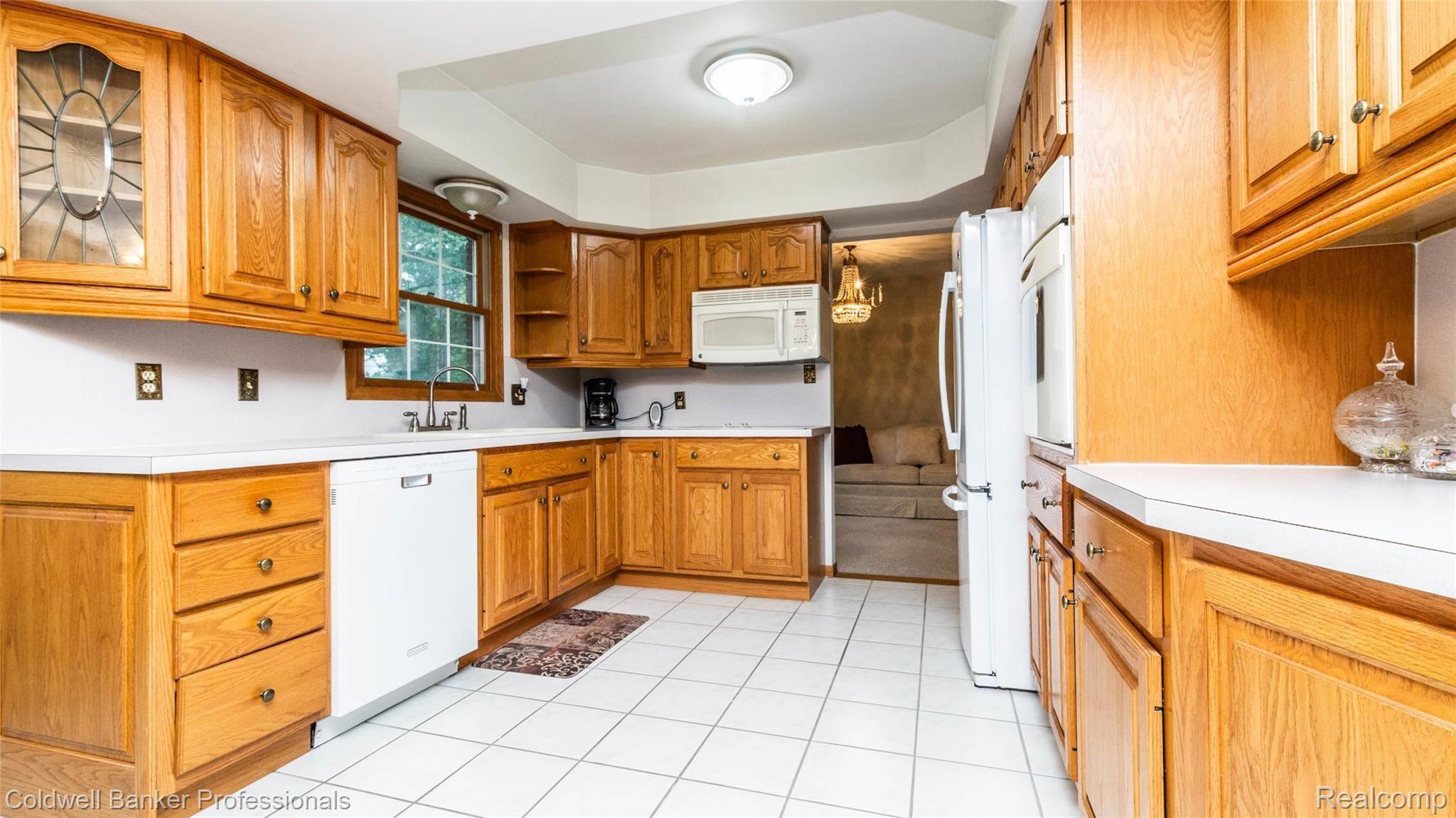 3823 Chapman Road Utica, MI 48316 - Photo 24 of 54 023_39.jpg