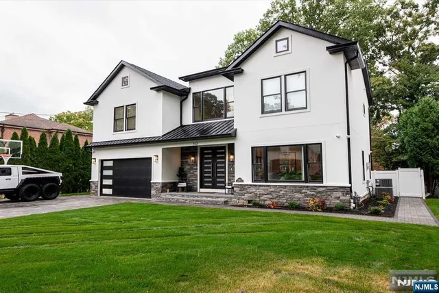 $1,700,000 | 362 Harrison Street, Paramus, NJ 07652